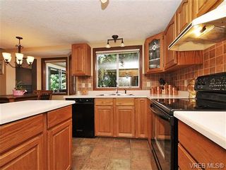 Photo 2: 2230 Cooperidge Dr in SAANICHTON: CS Keating House for sale (Central Saanich)  : MLS®# 658762