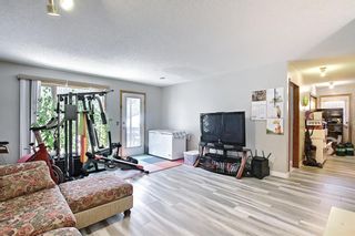 Photo 18: 1401 Shawnee Road SW in Calgary: Shawnee Slopes Detached for sale : MLS®# A1123520