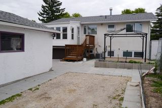 Photo 2: 1178 Markham Road in Winnipeg: Waverley Heights Single Family Detached for sale ()  : MLS®# 1514953