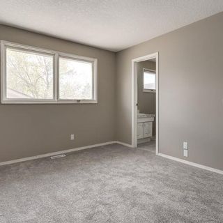 Photo 20: 56 Rundlefield Close NE in Calgary: Rundle Detached for sale : MLS®# A2052186