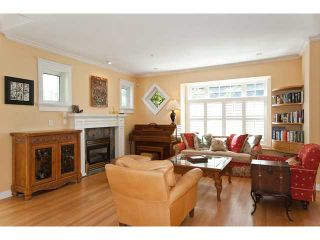 Photo 3: 3077 West 2nd Ave in Vancouver: Kitsilano Condo for sale (Vancouver West)  : MLS®# V905390