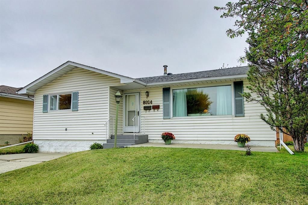 Main Photo: 8024 HUNTWICK Hill NE in Calgary: Huntington Hills Detached for sale : MLS®# A1033123