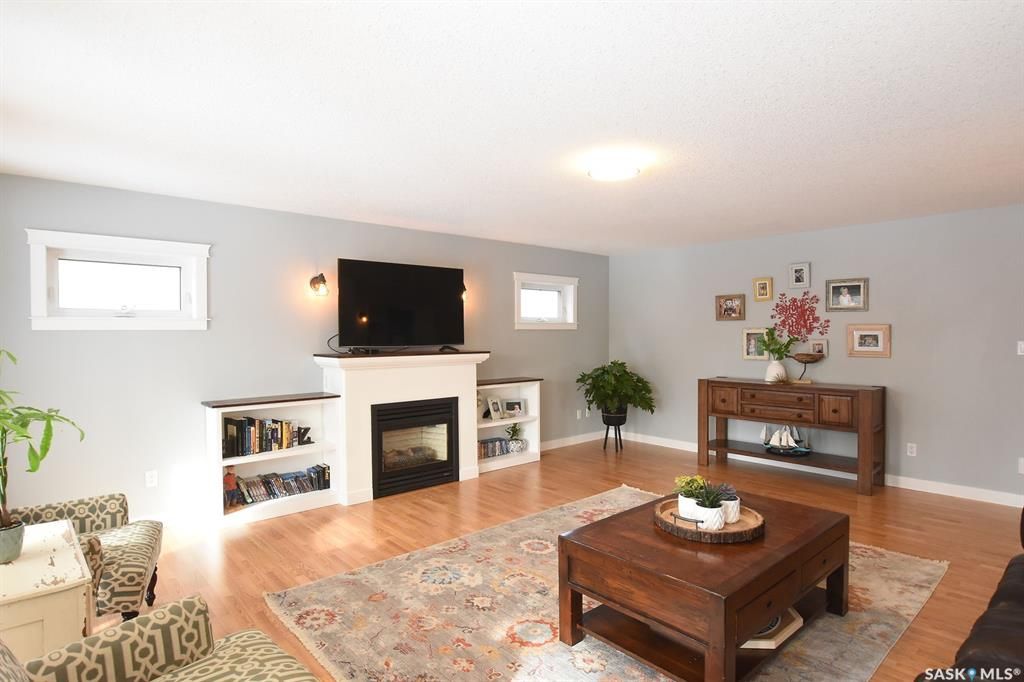 Main Photo: 7819 Sherwood Drive in Regina: Westhill RG Residential for sale : MLS®# SK840459