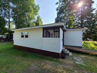 Photo 3: 3046 EDEN Drive in Prince George: Emerald Manufactured Home for sale in "EMERALD" (PG City North (Zone 73))  : MLS®# R2601210