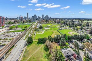 Main Photo: 2404 10777 UNIVERSITY Drive in Surrey: Whalley Condo for sale in "City Point Tower 1" (North Surrey)  : MLS®# R2873537
