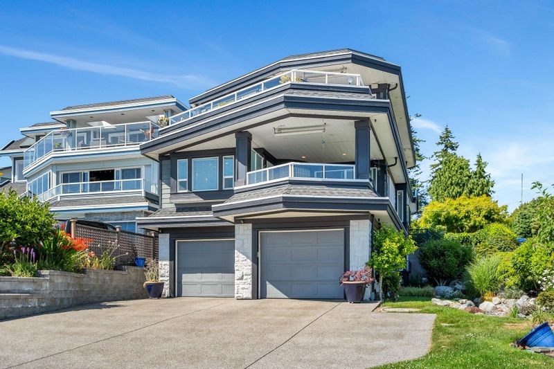 FEATURED LISTING: 1087 FINLAY Street White Rock
