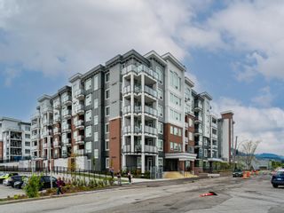 Photo 2: 1210 2180 KELLY Avenue in Port Coquitlam: Central Pt Coquitlam Condo for sale in "MONTROSE SQUARE" : MLS®# R2732006