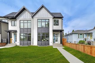 Photo 1: 414 18 Avenue NE in Calgary: Winston Heights/Mountview Semi Detached (Half Duplex) for sale : MLS®# A2010696