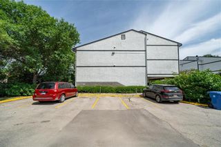 Photo 39: 81 132 PORTSMOUTH Boulevard in Winnipeg: Tuxedo Condominium for sale (1E)  : MLS®# 202316868