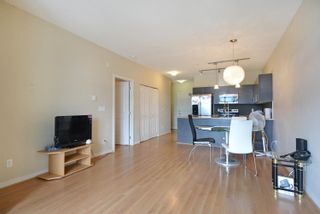 Photo 2: 327 2239 KINGSWAY in Vancouver: Victoria VE Condo for sale in "THE SCENA" (Vancouver East)  : MLS®# R2689394