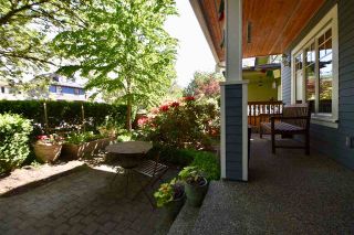 Photo 2: 1842 E 2ND Avenue in Vancouver: Grandview VE 1/2 Duplex for sale (Vancouver East)  : MLS®# R2273014