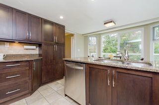 Photo 17: 1008 CORONA Crescent in Coquitlam: Chineside House for sale in "Chineside" : MLS®# R2239554