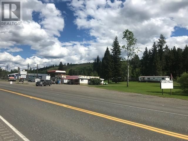 Main Photo: 4297 S CARIBOO 97 HIGHWAY in Lac La Hache: House for sale : MLS®# R2646692