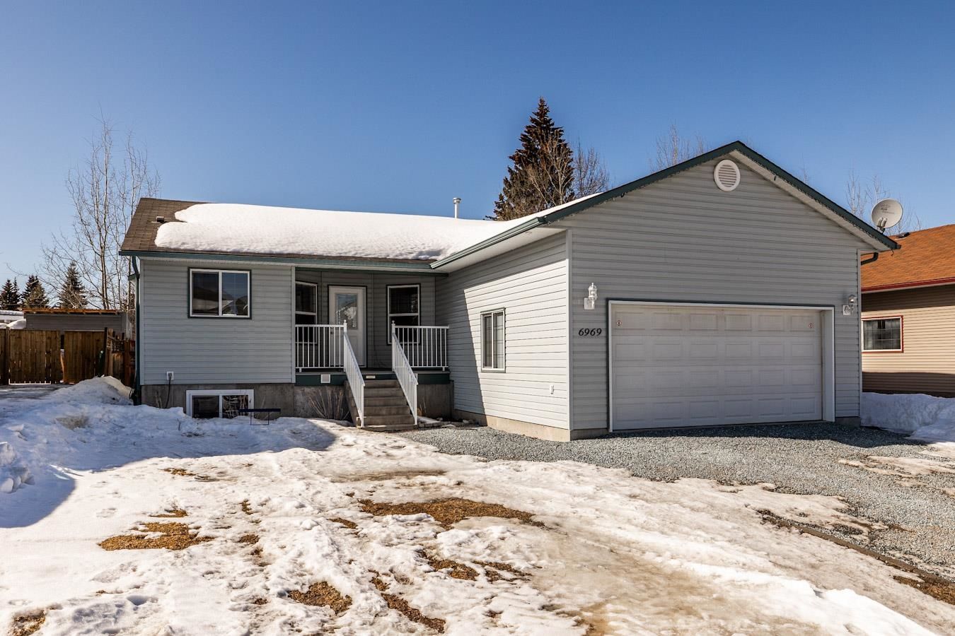 Main Photo: 6969 EUGENE Road in Prince George: Lafreniere & Parkridge House for sale (PG City South West)  : MLS®# R2761328