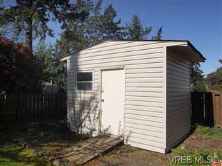 Photo 18: 709 Kelly Rd in VICTORIA: Co Hatley Park House for sale (Colwood)  : MLS®# 570145