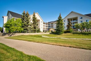 Photo 3: 110 305 1 Avenue NW: Airdrie Apartment for sale : MLS®# A1255700