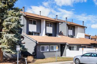 Main Photo: 1806 2520 Palliser Drive SW in Calgary: Oakridge Row/Townhouse for sale : MLS®# A2123714
