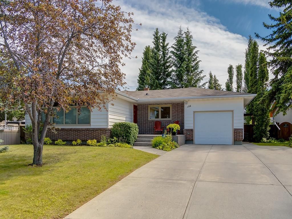 Main Photo: 156 CHEROVAN Drive SW in Calgary: Chinook Park Detached for sale : MLS®# C4306207