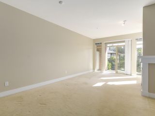 Photo 3: 311 2280 WESBROOK Mall in Vancouver: University VW Condo for sale in "KEATS HALL" (Vancouver West)  : MLS®# R2193319