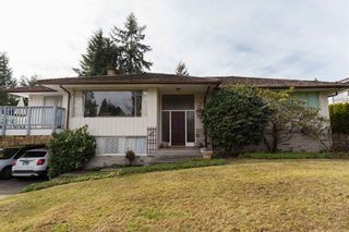 Photo 1: 1708 ST. DENIS ROAD in West Vancouver: Ambleside House for sale : MLS®# R2050310