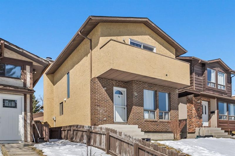FEATURED LISTING: 54 Templeson Crescent Northeast Calgary