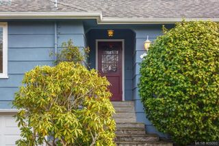 Photo 3: 897 Byng St in VICTORIA: OB South Oak Bay House for sale (Oak Bay)  : MLS®# 804955