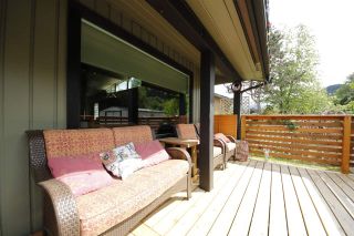 Photo 15: 41532 RAE Road in Squamish: Brackendale House for sale : MLS®# R2375866