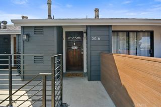 Photo 4: 345 Avocado Street Unit 201A in Costa Mesa: Residential for sale (C4 - Central Costa Mesa)  : MLS®# OC22211661