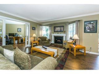 Photo 3: 25 3292 VERNON Terrace in Abbotsford: Abbotsford East Townhouse for sale in "Crown Point Villas" : MLS®# R2316080