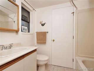 Photo 16: 207 420 Parry Street in VICTORIA: Vi James Bay Residential for sale (Victoria)  : MLS®# 332096