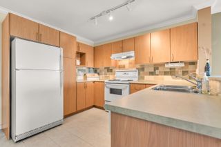 Photo 5: 21 5839 PANORAMA Drive in Surrey: Sullivan Station Townhouse for sale in "FOREST GATE" : MLS®# R2679583