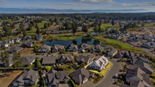 Photo 47: 114 1290 Crown Isle Dr in Courtenay: CV Crown Isle House for sale (Comox Valley)  : MLS®# 915589