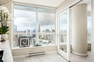 Photo 10: 2809 833 SEYMOUR Street in Vancouver: Downtown VW Condo for sale in "The Capitol Residences" (Vancouver West)  : MLS®# R2687915