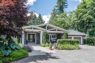 Photo 1: 7983 227 Crescent in Langley: Fort Langley House for sale in "Forest Knolls" : MLS®# R2475346