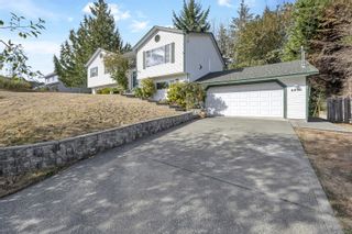 Photo 1: 6836 Burr Dr in Sooke: Sk Broomhill House for sale : MLS®# 917917