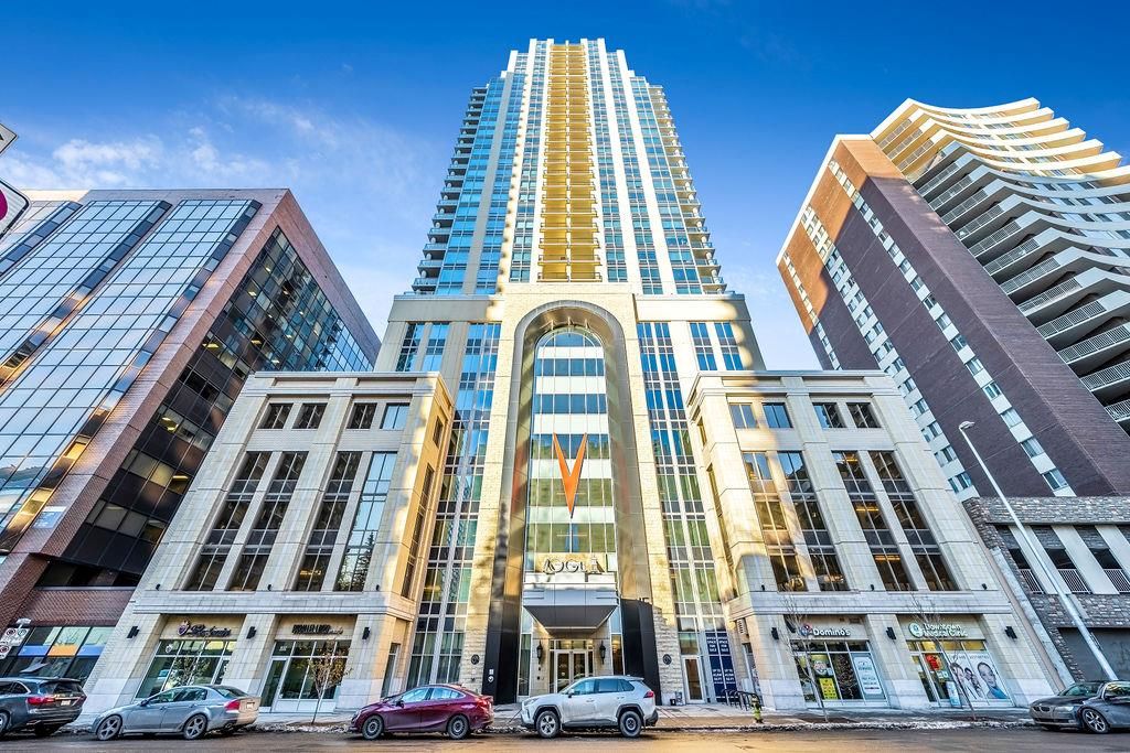 Main Photo: 1610 930 6 Avenue SW in Calgary: Downtown Commercial Core Apartment for sale : MLS®# A2015225