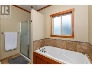 Photo 22: 2050 1 Avenue SE in Salmon Arm: House for sale : MLS®# 10310290