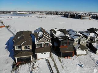 Photo 1: 4030 HAWTHORN Link in Edmonton: Zone 53 House for sale : MLS®# E4331462