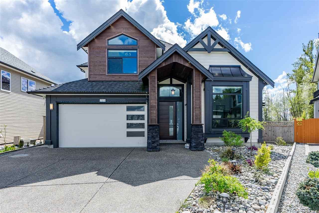 Main Photo: 27614 RAILCAR Crescent in Abbotsford: Aberdeen House for sale : MLS®# R2413224