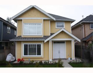 Photo 1: 9111 NO 1 Road in Richmond: Seafair House for sale : MLS®# V769612