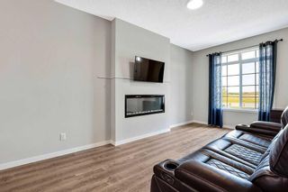 Photo 10: 225 Creekside Boulevard SW in Calgary: C-168 Semi Detached (Half Duplex) for sale : MLS®# A2062382