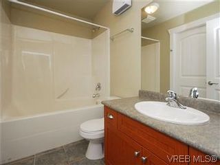 Photo 10: 645 Grenville Ave in VICTORIA: Es Rockheights House for sale (Esquimalt)  : MLS®# 597966
