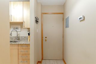 Photo 2: 305 635 56 Avenue SW in Calgary: Windsor Park Apartment for sale : MLS®# A1251995