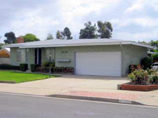 Photo 2: LEMON GROVE House for sale : 3 bedrooms : 1679 Watwood Road