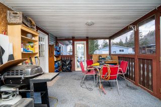 Photo 8: 101 10221 WILSON Street in Mission: Stave Falls Manufactured Home for sale : MLS®# R2744096