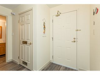 Photo 29: 220 32833 LANDEAU Place in Abbotsford: Central Abbotsford Condo for sale in "Park Place" : MLS®# R2471741
