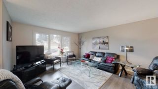 Photo 3: 8212 181 Street in Edmonton: Zone 20 House for sale : MLS®# E4308140