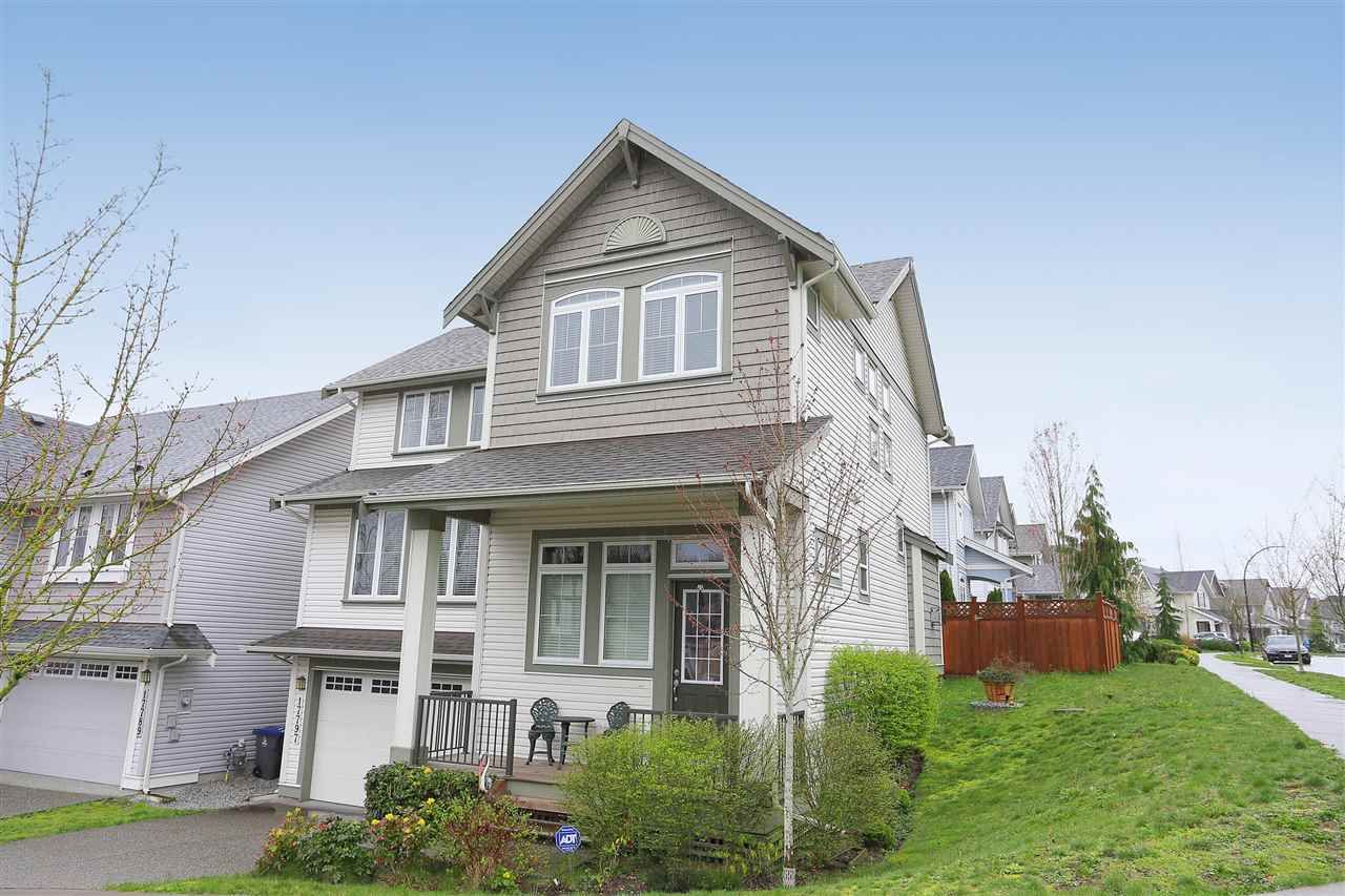 Main Photo: 17797 70 AVENUE in : Cloverdale BC House for sale : MLS®# R2049799