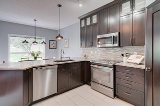 Photo 8: 107 SIERRA NEVADA Close SW in Calgary: Signal Hill Detached for sale : MLS®# C4305279