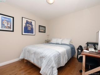 Photo 15: 1 901 Kentwood Lane in VICTORIA: SE Broadmead Row/Townhouse for sale (Saanich East)  : MLS®# 835547